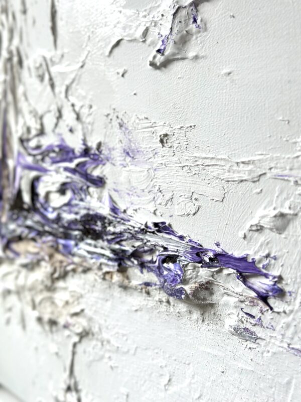 Hidden light - Green and purple - Image 3
