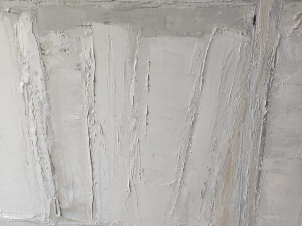 White - Image 4
