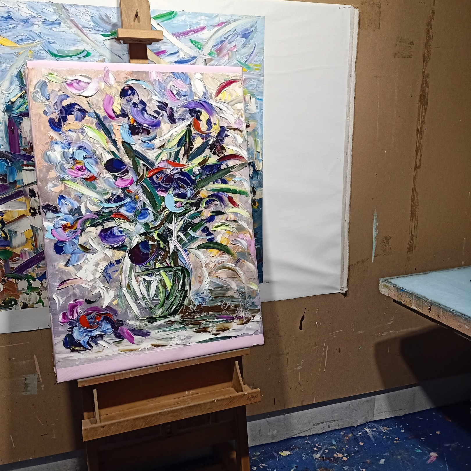 Vaso con iris blu - Image 4